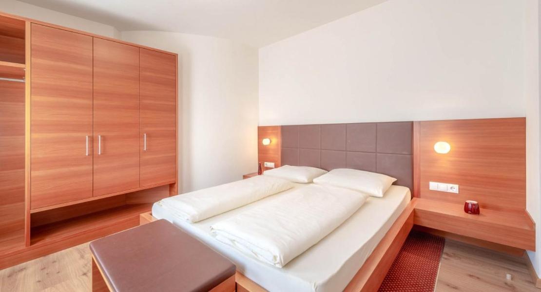 Hotel Christine Гаргаццоне Экстерьер фото