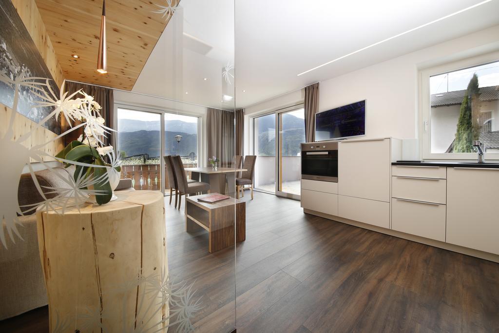 Hotel Christine Гаргаццоне Экстерьер фото